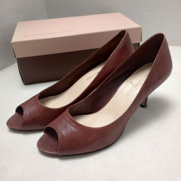 Bandolino Dark Brown Peep Toe Heels, size 9 - Picture 1 of 14
